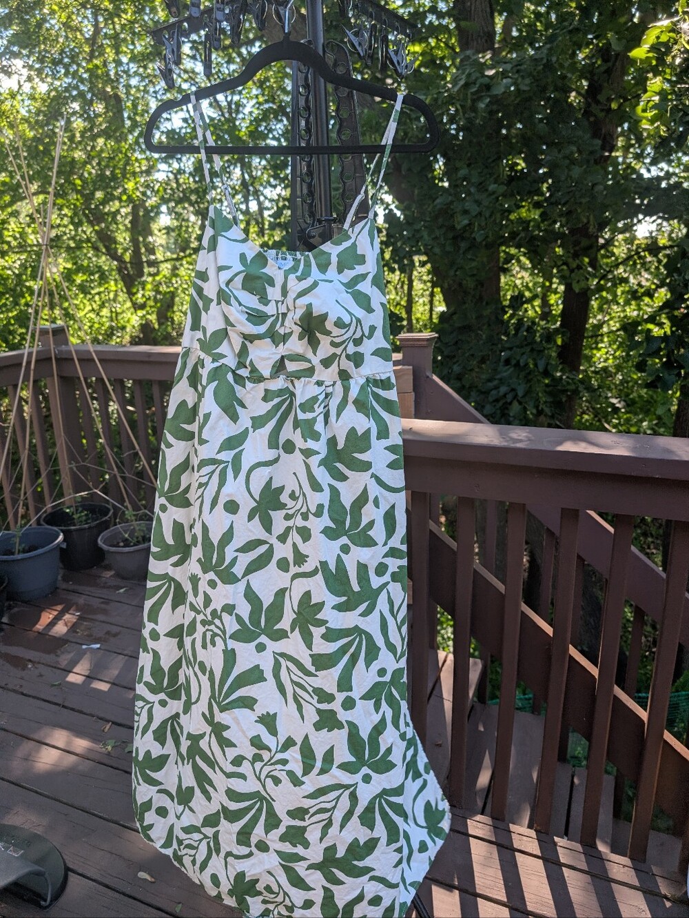 Time and Tru Green and White Smocked Leaf Dress